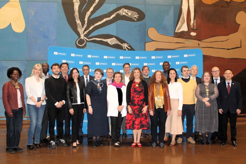 Group photo of members of the UNESCO AHEG Expert Group.